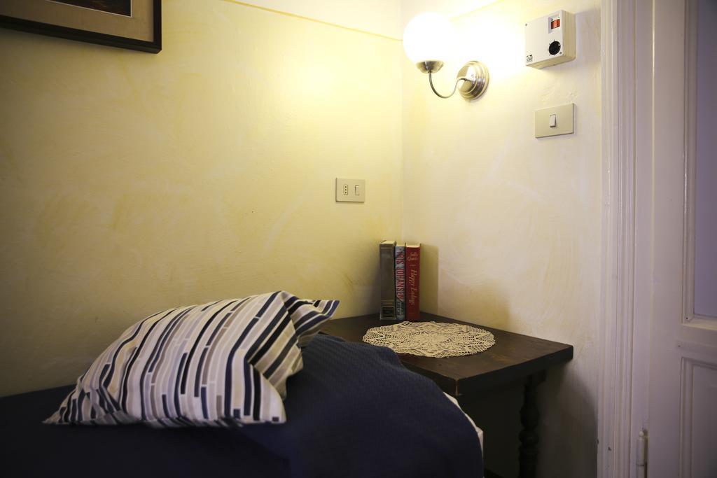 Albergo Garisenda Bolonia Habitación foto